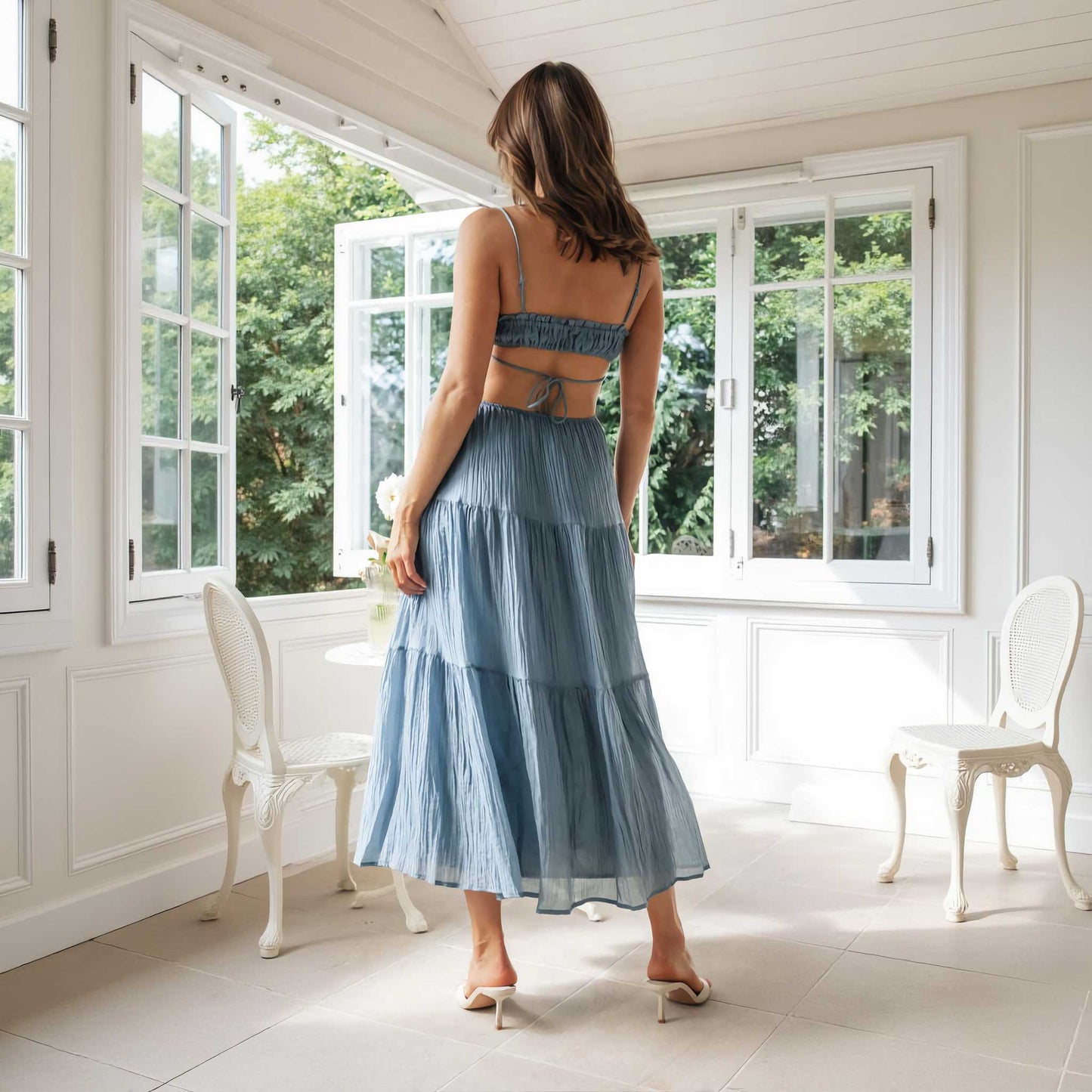 FREJA™ | Elegant sommarklänning med svepande siluett